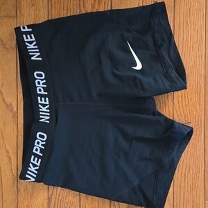 Kids Sz M Nike Pro Compression Shorts